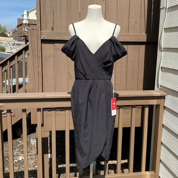 JJ’s House Sheath/Column Off the Shoulder Asymmetrical Cocktail Dress w/Ruffle - Picture 4 of 12